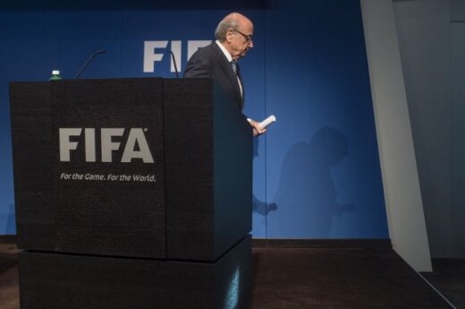 Блаттер объявил об уходе из ФИФА