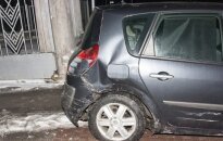 Per avariją apgadintasTauragės r. vicemero automobilis „Renault Megane“. Arnoldo Vydmanto nuotrauka