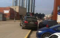 Vilniuje, prie Šeškinės poliklinikos. 2013-04-18