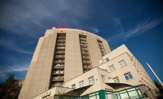 Ekraniniai namai šalia Laisvės ir Savanorių prospektų