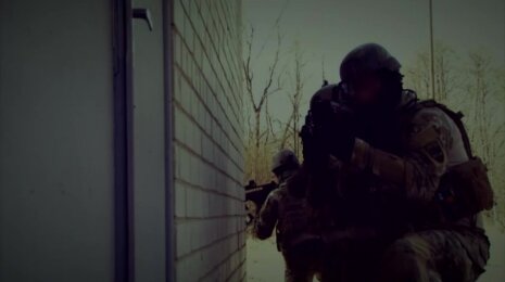 Combat Divers assault operation: dealing with hostile forces (II)