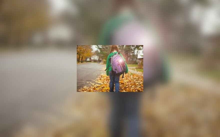 Klaipėdoje pėstiesiems nemokamai išdalinti atšvaitai