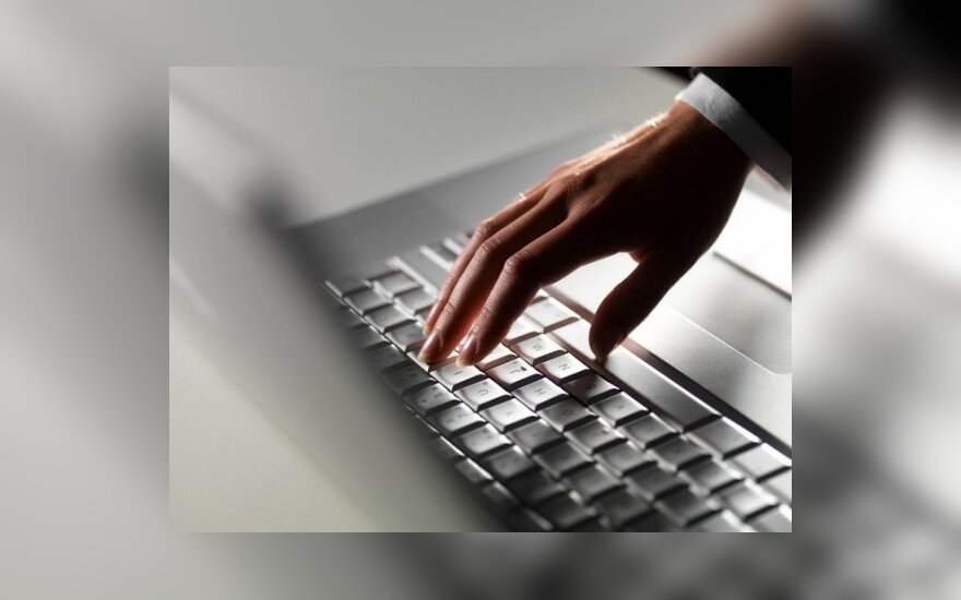 Abiturientai sės laikyti informacinių technologijų egzamino