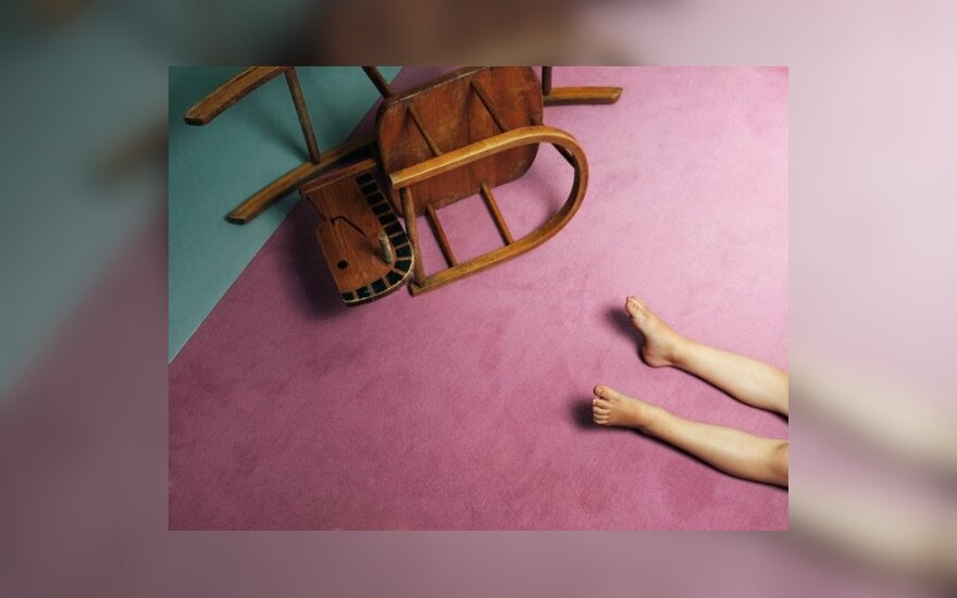Lenkijoje sulaikyti 17 asmenų, įtariamų vaikų pornografijos laikymu ir platinimu