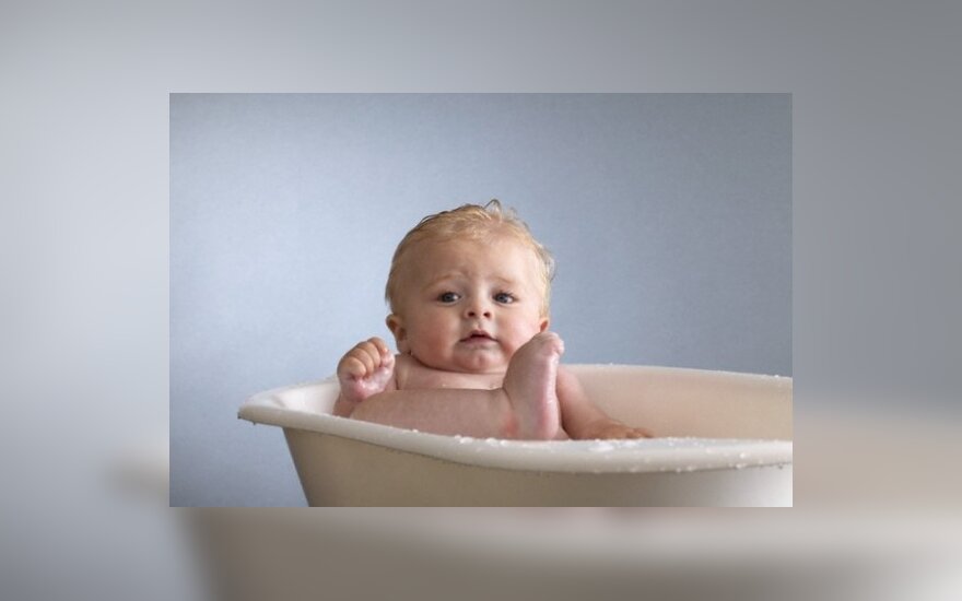 9 kūdikius nudeginęs tirpalas neatitinka tirpalo „Cutasept F“ cheminės sudėties