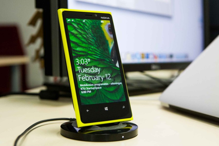 Nokia lumia 820 atsiliepimai