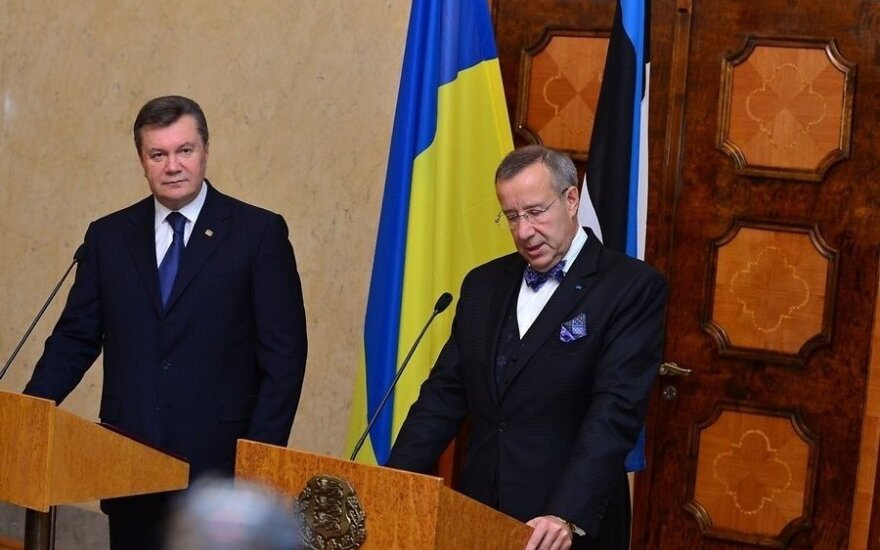 Украина и Эстония подписали протокол о сотрудничестве по балто-черноморскому коридору