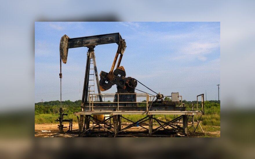 Западные страны, договорившись, обвалили мировые цены на нефть