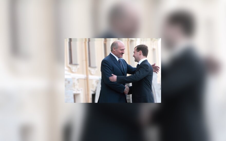 А.Лукашенко и Д.Медведев обсудили подготовку госсовета