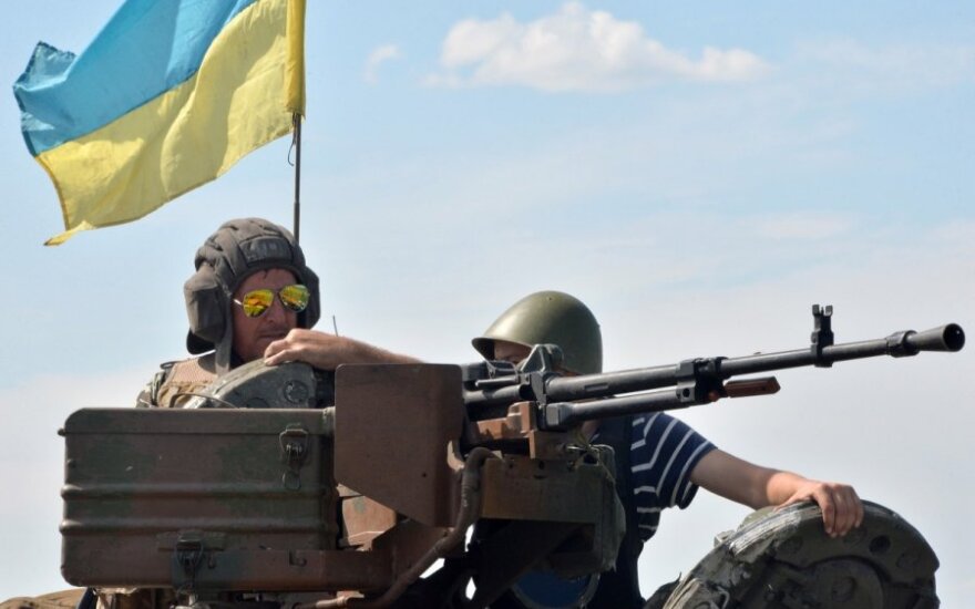 Лысенко: силы АТО освободили три населенных пункта, 13 бойцов погибли