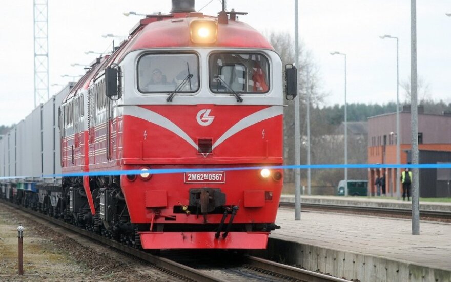 Глава ЛЖД: из-за санкций железные дороги лишатся 19 млн евро доходов в год