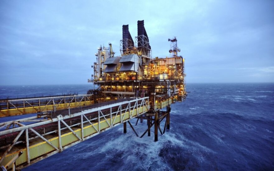 Нефть сорта Brent обновила минимум с мая 2009 года