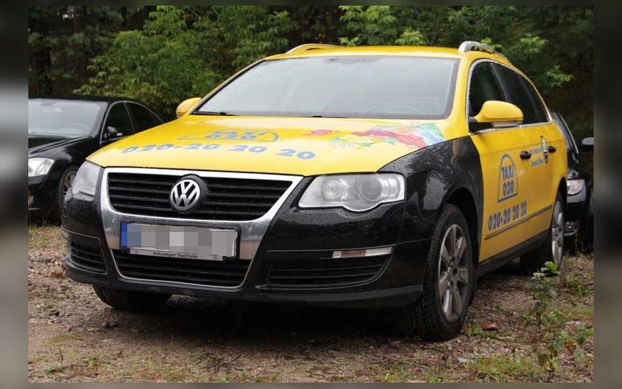 Житель Каунаса на пропавшем в Швеции такси хотел ехать в Беларусь