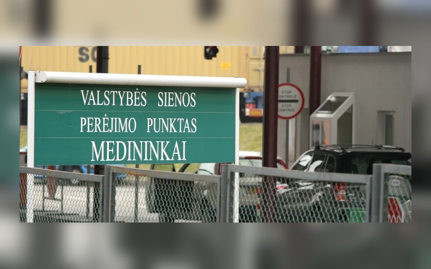 На границе Литвы с Беларусью - очереди грузовиков