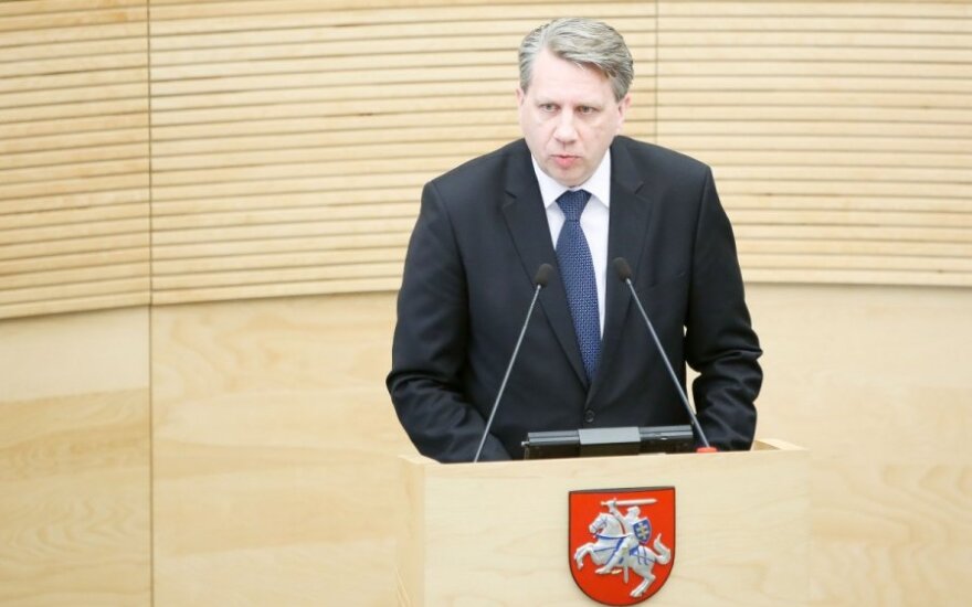 Генпрокурор Литвы Валис временно отстранен от занимаемой должности