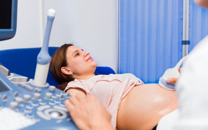 Реакция работодателя на беременность: либо аборт, либо снижение зарплаты