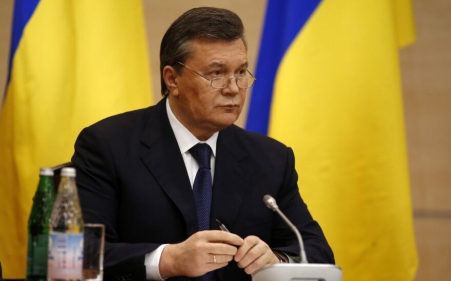 Литва запретила въезд Януковичу и еще 17-ти представителям бывших властей