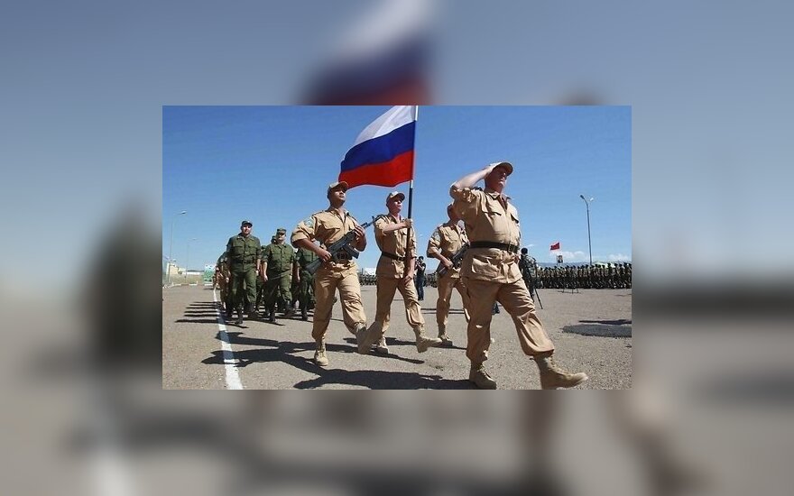 Дастаёр, садавар и лашкарёр: в Таджикистане ищут альтернативы русским воинским званиям