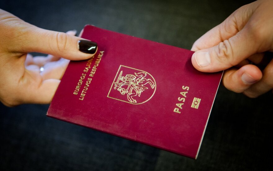 Указывать национальность в паспорте просит каждый второй гражданин Литвы