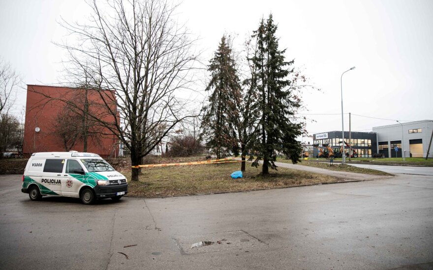 В Вильнюсе на улице обнаружено тело мужчины