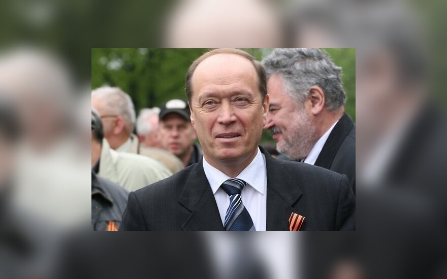 Посол: Россия не будет отвечать Латвии своим "черным списком"