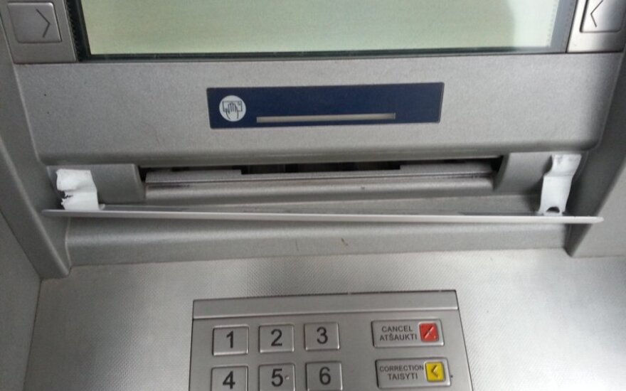 Граждане России в Каунасе грабили банкоматы
