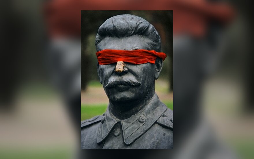 Э.Зингерис: отрицая ущерб оккупации, Литва отказывается от независимости