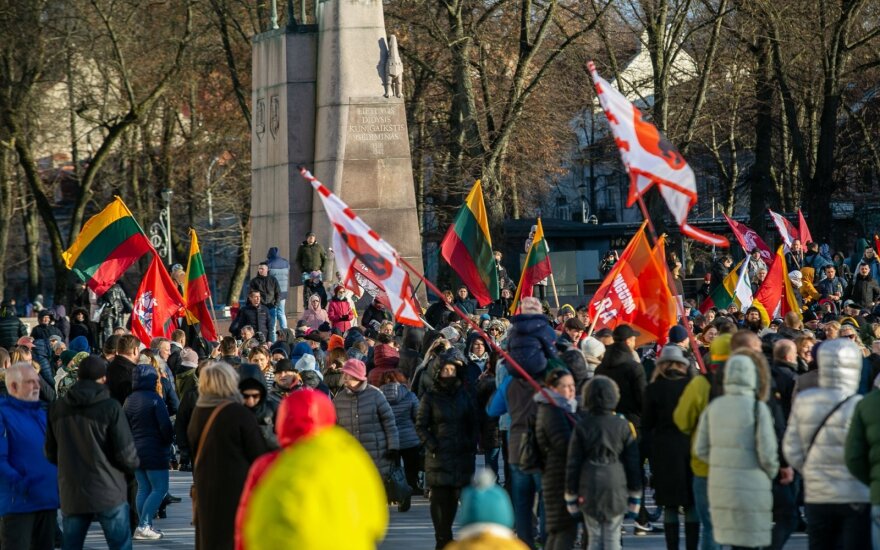 В Европе начинаются протесты, в Литве последствия могут быть гораздо хуже