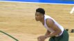 Gyvybiškai svarbi „Bucks“ pergalė prieš San Antonijaus ekipą