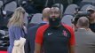 Pro šalį šaudęs Hardenas ir „Rockets“ nusileido Aldridge‘o vedamiems „Spurs“