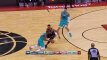Įspūdingi „Hornets“ lyderio Walkerio taškai su Valančiūno pražanga