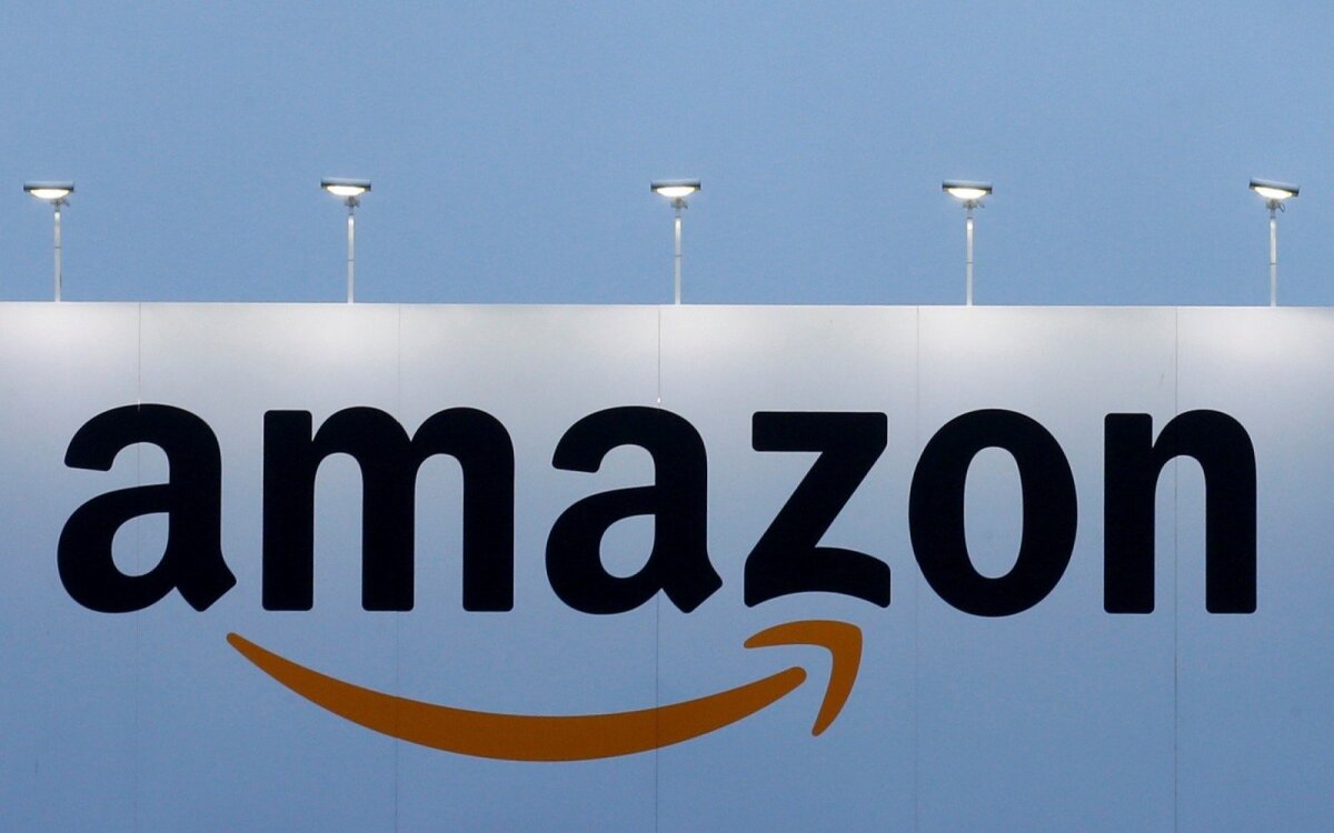 amazon operacijų vadybininko akcijų pasirinkimo sandoriai