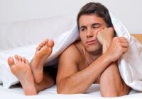 Ar tikrai masturbavimasis gali sukelti erekcijos sutrikimus?