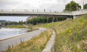 Vilnius renkasi tvaraus šienavimo strategiją: sostinėje išvysime daugiau natūralių pievų