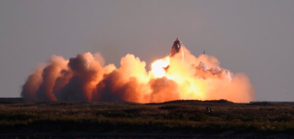 A prototype of the SpaceX Mars exploded during a test flight