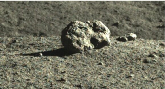 Objektas Mėnulyje ir pradžių priminė namuką, vėliau jau triušiuką. China National Space Administration nuotr.