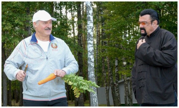 A. Lukašenka ir S. Seagalas valgo morką
