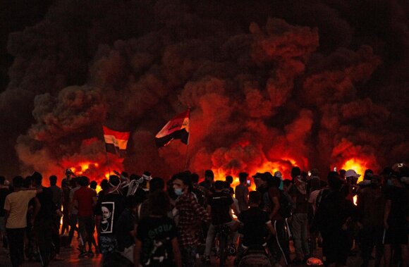 Protests in Basra, Iraq in 2020