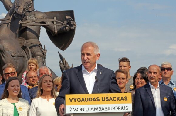 Vygautas Ušackas announces his decision to stand in next May's presidential election