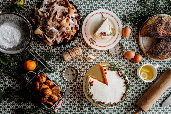 Christmas cakes