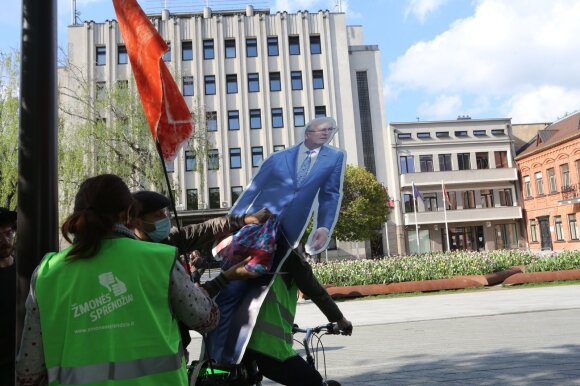 A community protest against Mayor V. Matijošaitis took place in Kaunas