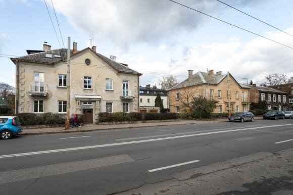 Housing in this district is available only to exclusive buyers - prices for some properties are higher here than in the old town.