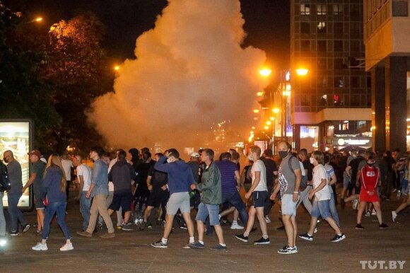 Belarusians protest against election results