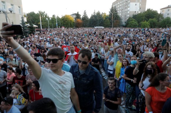 Demonstration in support of Svetlana Tichanovskaya in Minsk