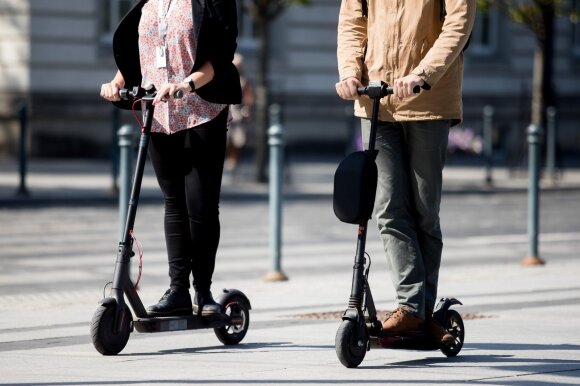 Electric scooter