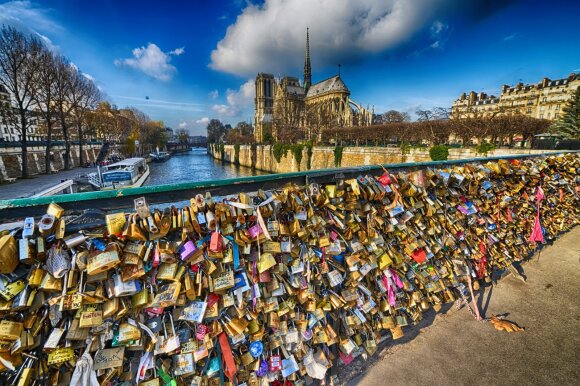 Parodė romantiškiausias Paryžiaus vietas: nors miestas brangus, čia yra ir daug nemokamų pramogų