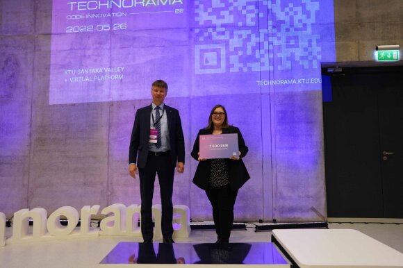 Aukščiausias „TECHNORAMA‘22“ apdovanojimas už pažangų aplinkosaugos produktą užteršto vandens valymui – KTU studentei