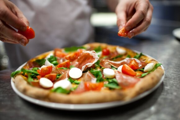 Picą gali valgyti visi – pagrindo receptai visavalgiams, veganams ir netoleruojantiems glitimo