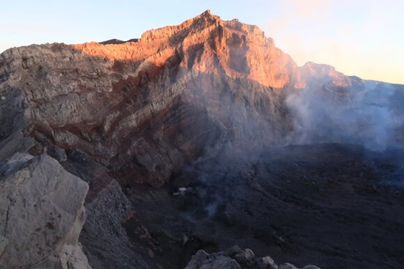 A Kaunas resident decided to take an extraordinary trip: climb the 13 most active volcanoes in Chile: one of them erupted just a month ago