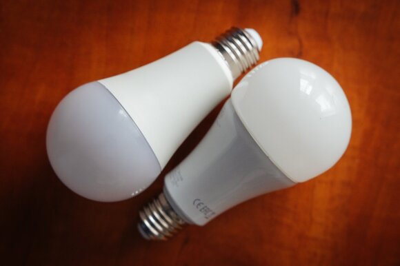 Kur išmesti lemputes: dažnai gyventojai klaidingai įsivaizduoja, kaip jas reikia tvarkyti